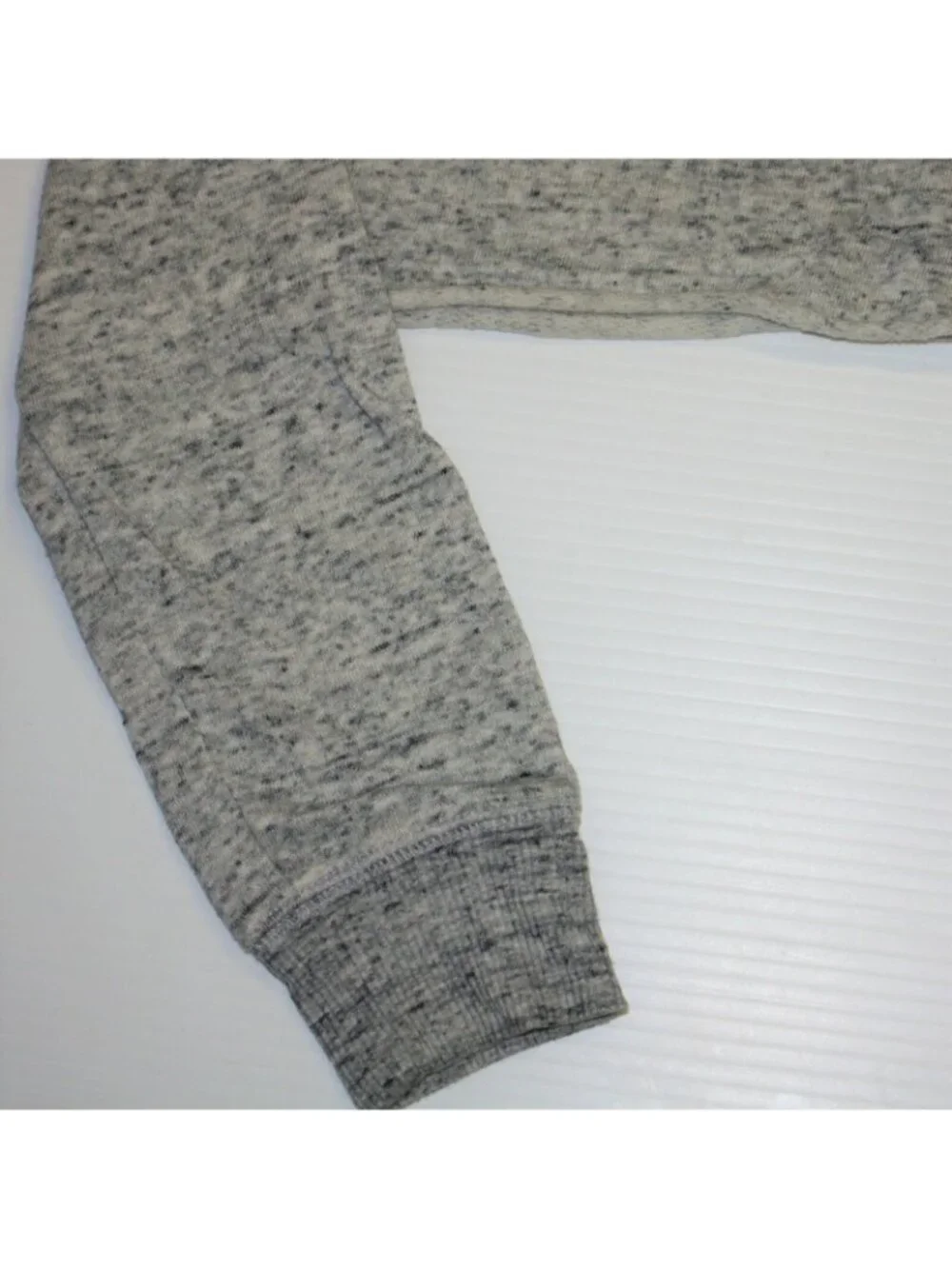 Justice Girl's Heathered Gray Loose Fit Raw Hem Cropped Hoodie Top in size 8-10